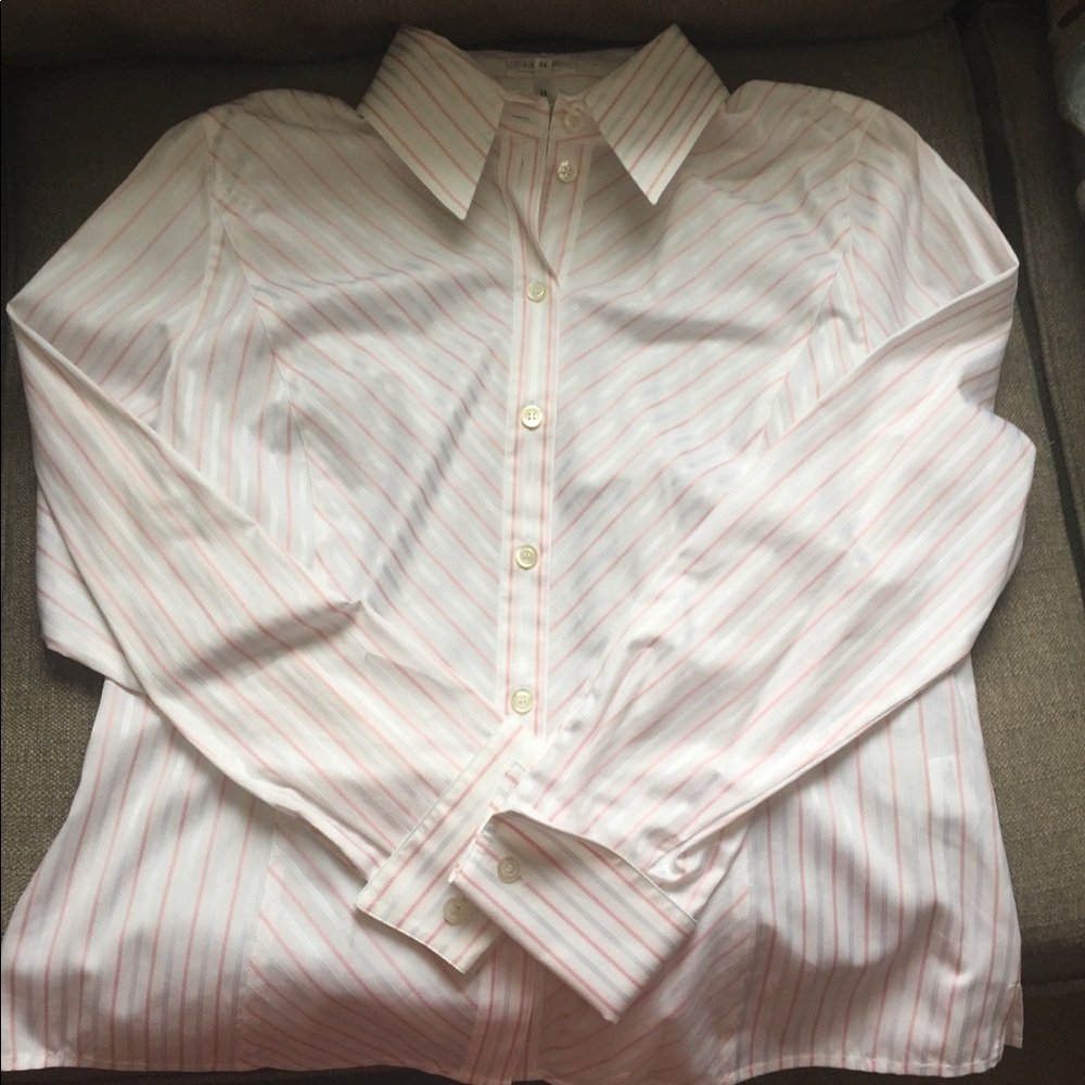Escada button down